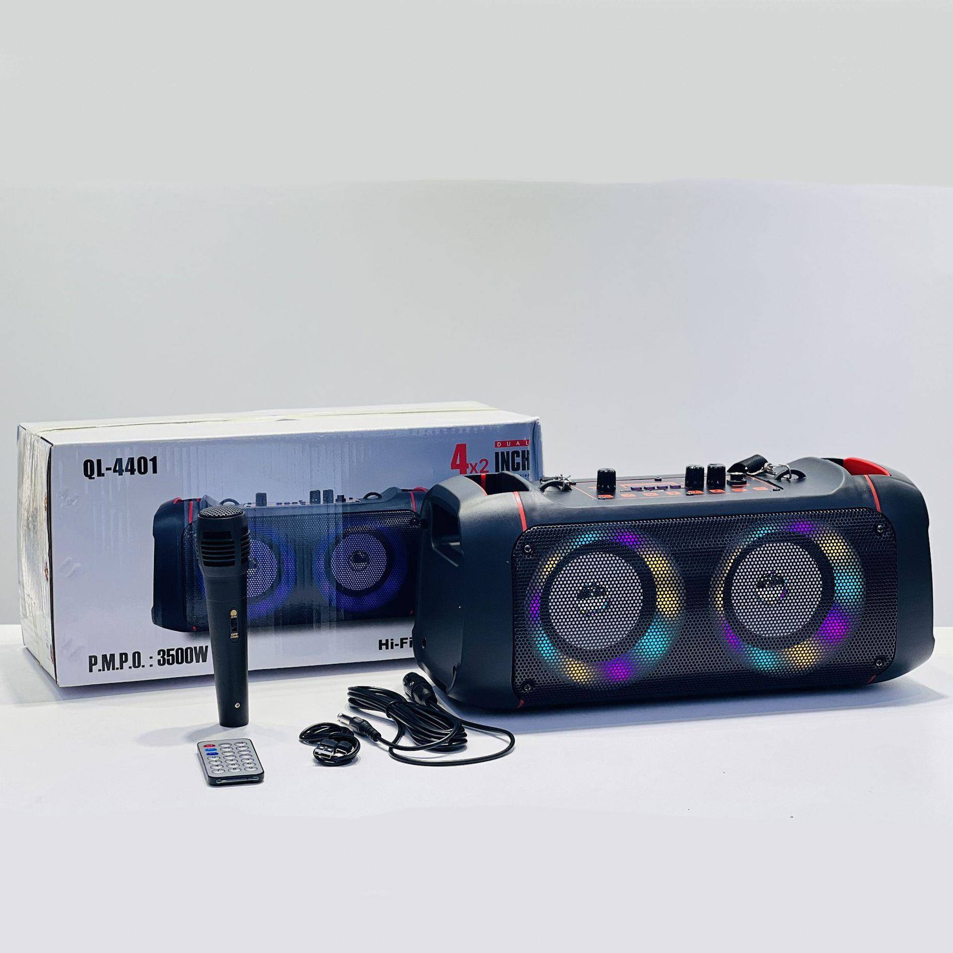 新款4*2寸户外肩带音响小型户外便携式迷你外贸爆款七彩灯QL-4401