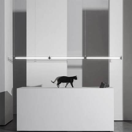 351台餐灯现吊代极简创意玻璃一字长厅条灯设计师吧办公室岛台马