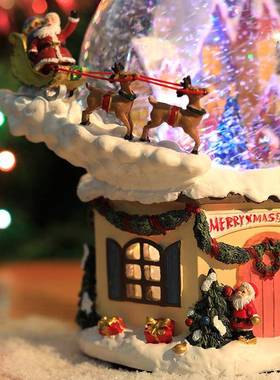 新款10MM圣诞房子鹿拉雪橇自灯光晶SQ012球音乐盒（电动喷雪花水