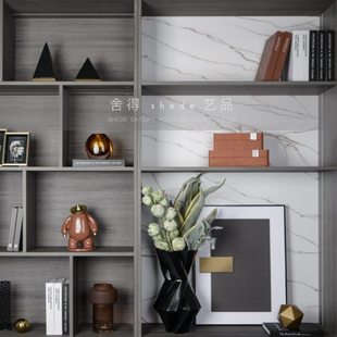 样板间家居摆件现代轻奢软装饰品书房书柜挂画相框花瓶首饰盒组合