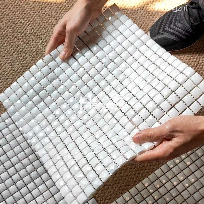 轻法式客厅瓷砖哑柔鱼骨木纹砖柔光卫生间釉面砖奶油白焦糖色墙砖