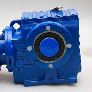 减速机S47斜齿 蜗轮蜗杆减速机华科减速机