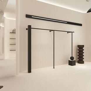 服装店展示架哑光黑色挂衣架上墙陈列货架女装专用壁挂式挂衣杆子