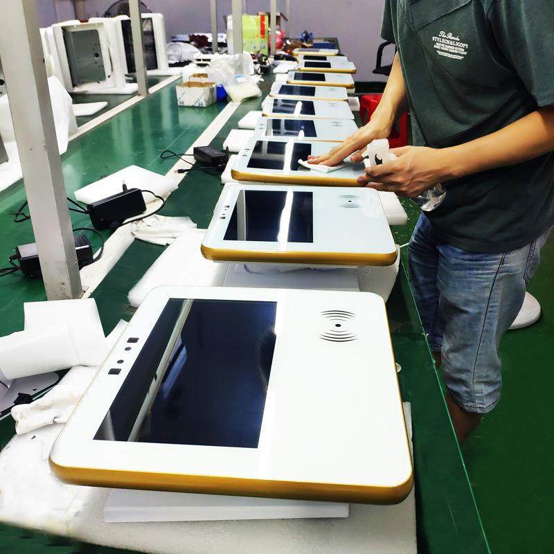 人脸识别机.实名认证机MUC101寸人客证核验终端机酒店人脸访机