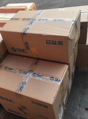 S2C拉杆式气动带锁气缸CDNABDCN67A2B63-250-MD/CDNA2B63-250-D