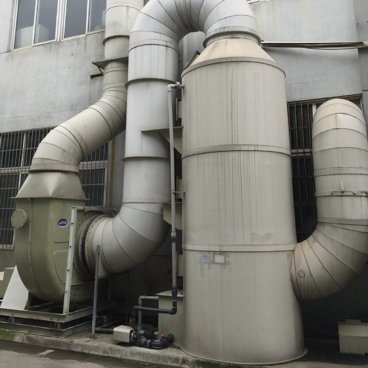 新款PP废气净化塔 酸雾吸收塔 喷漆废气净化塔 石墨粉尘吸收塔