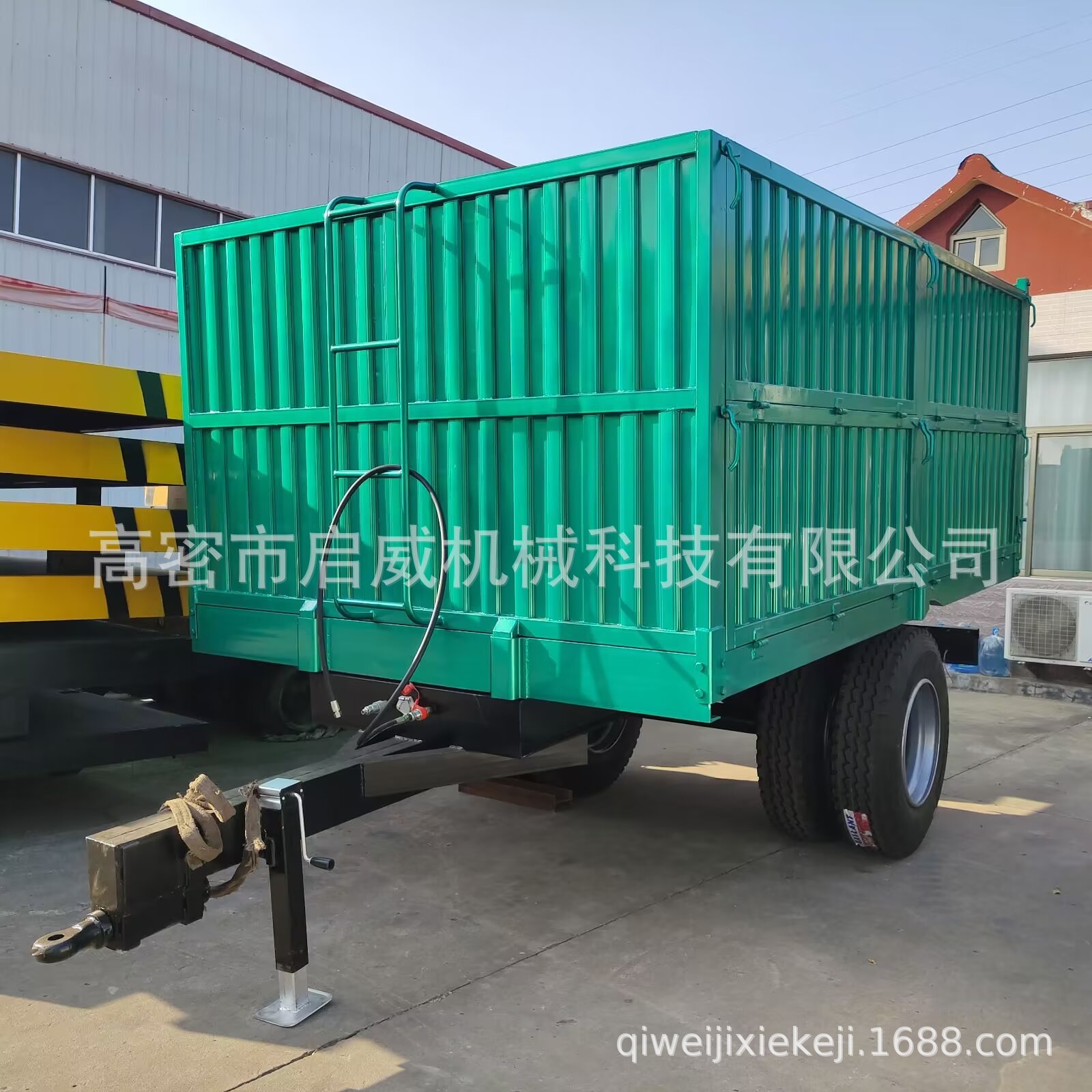 15吨单轴镀锌箱板自卸牵引拖车