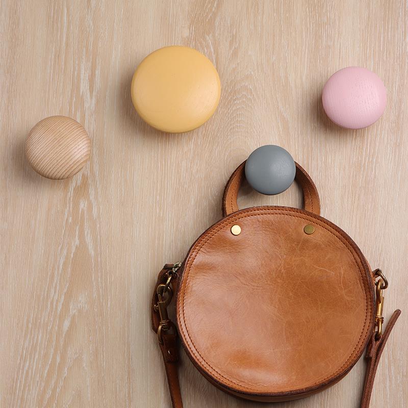 WF77JS8M58简约原木衣外侧面挂免打孔挂衣钩柜子免钉无痕柜粘钩木