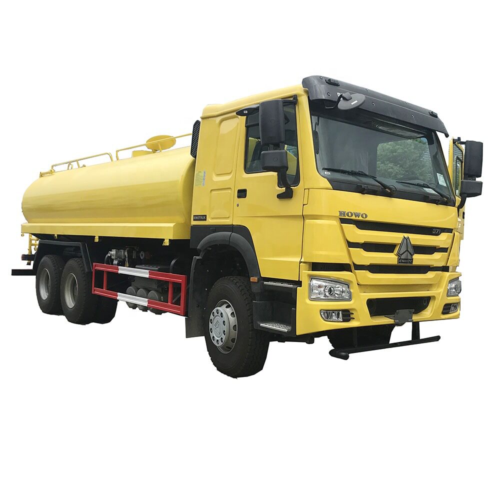 出口乌干达洒水车20吨重汽豪沃后双桥洒水车20立方20吨洒水车
