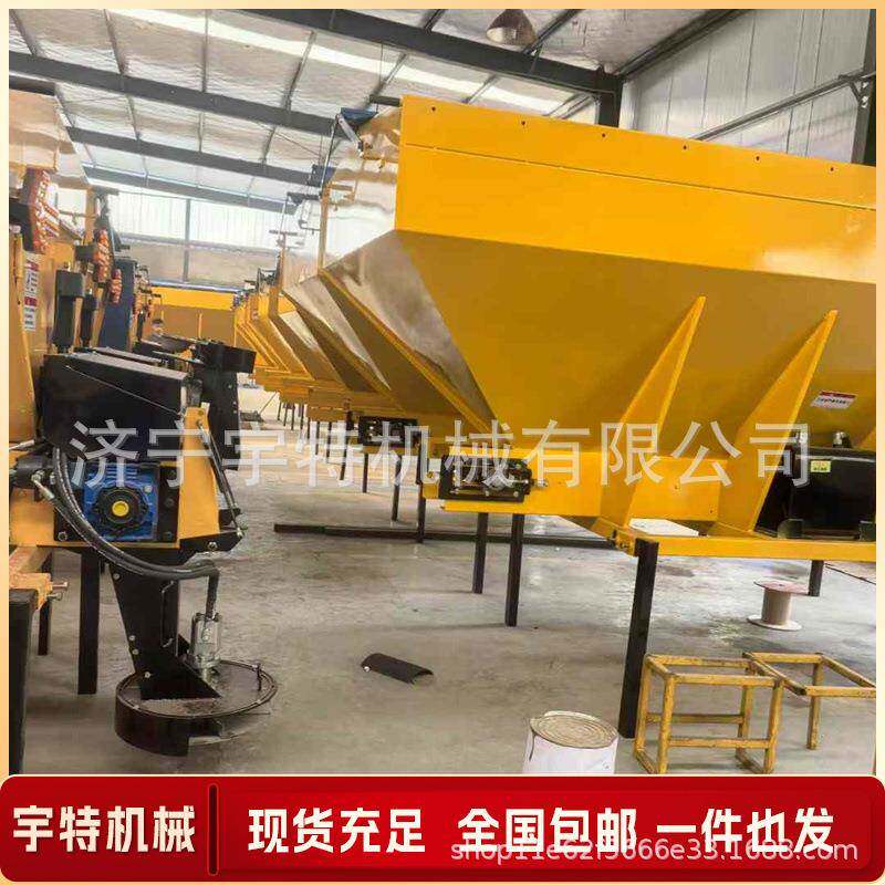 融雪剂撒布机侧挂式道路化冰机市政路面除冰清雪撒盐机