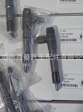 洋马4TNV984TNV94L适用729946-53300喷油器729906-53100