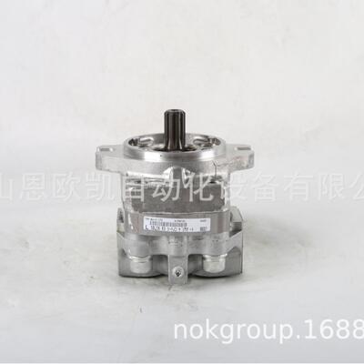 KOMATSU齿轮泵t705-40-01370