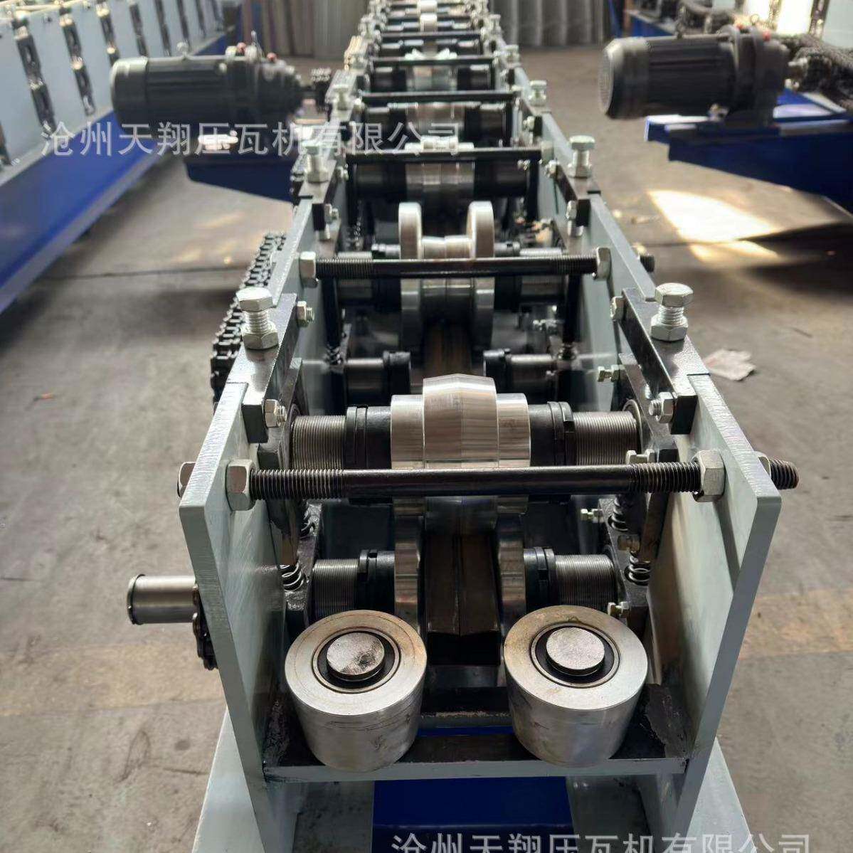 各规格成车厢板方管成型机异形方管机龙骨机冷板方管机