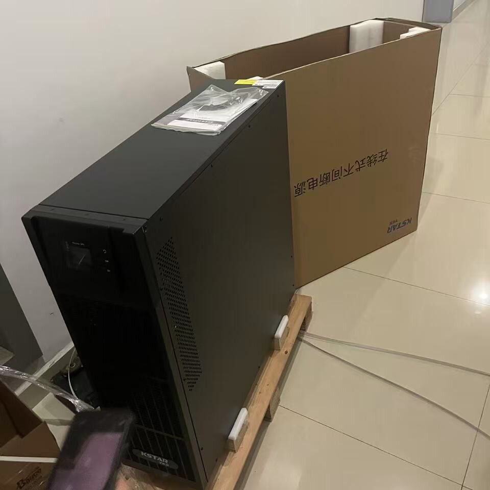 UPS电源120KVA160KVA180KVA200KVA在线式主机DC384V外接电池组