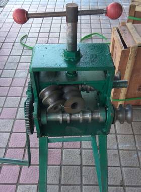 SWG-38型手摇式弯管机小管径不锈钢管折弯机圆形钢管弯曲机