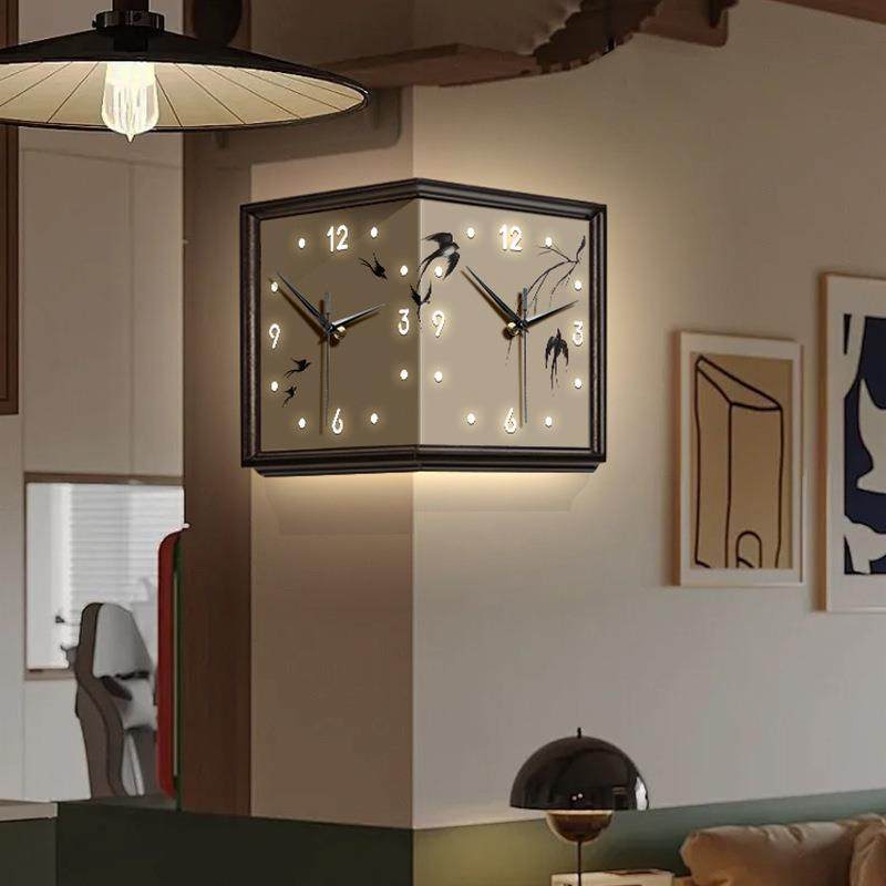 客厅中古风燕子转角双面挂钟免打孔拐角时钟挂墙壁灯画复古壁钟表