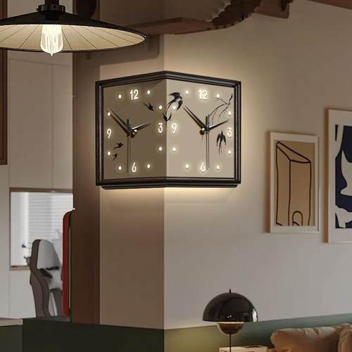 客厅中古风燕子转角双面挂钟免打孔拐角时钟挂墙壁灯画复古壁钟表