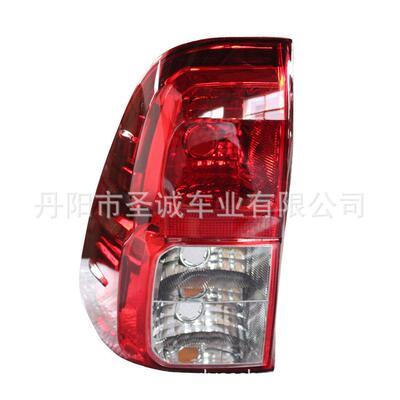 适用于丰田ToyotaHiluxRevo15-17款后尾灯不带线束款