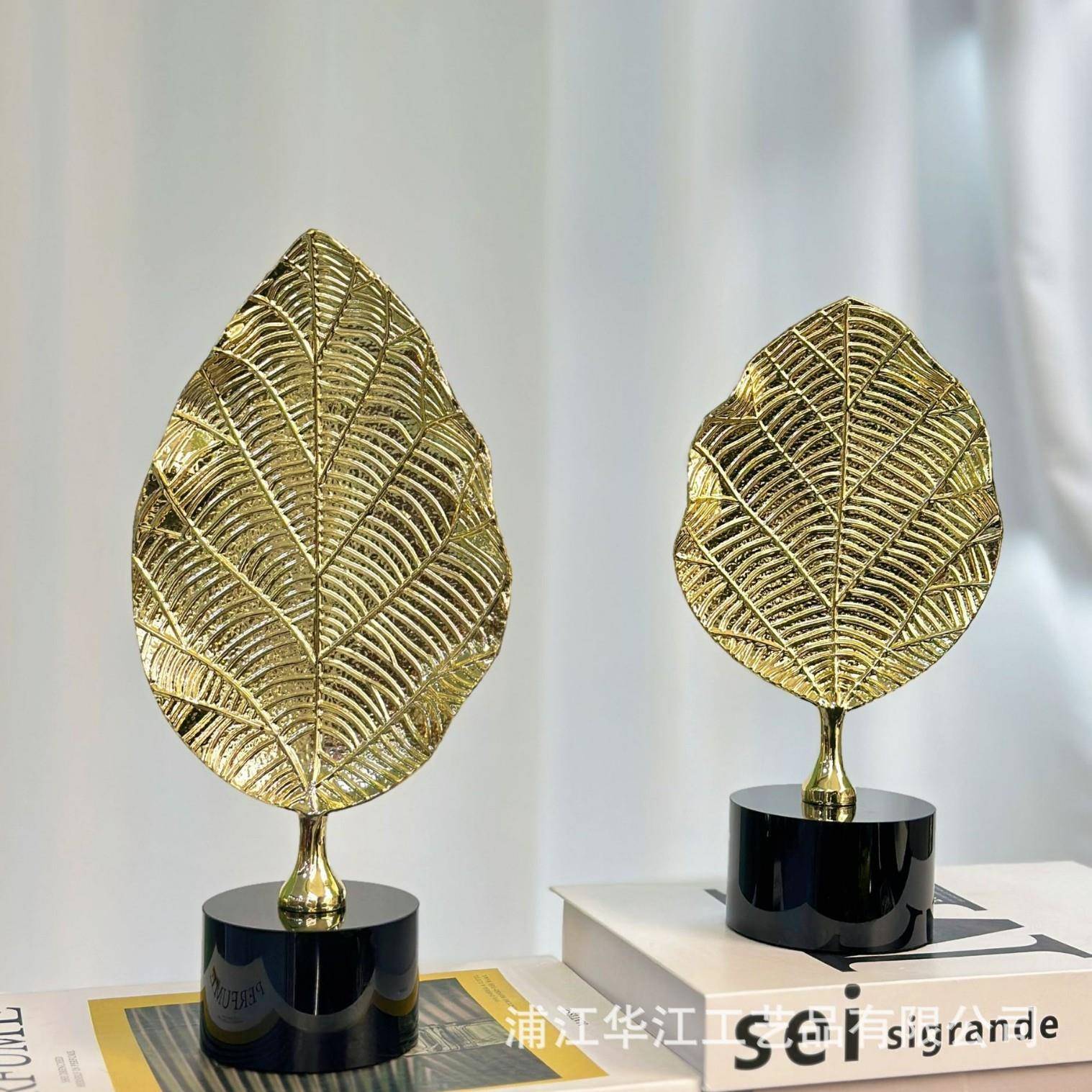 合金金色圆形树叶水晶底座咖网玄关客厅书桌饰品酒KTV装饰摆件