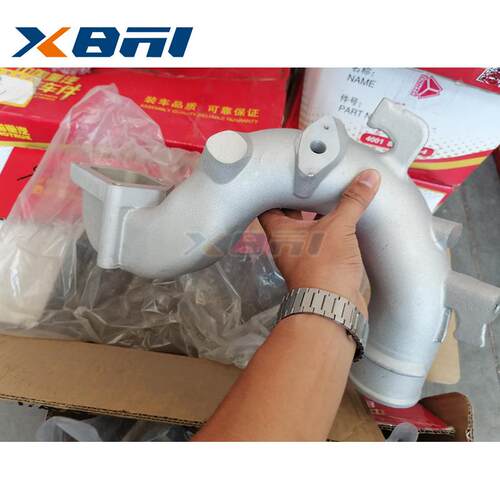 中国重汽豪沃汕德卡曼发动机进气弯管铝管发动机管081V09411-0743