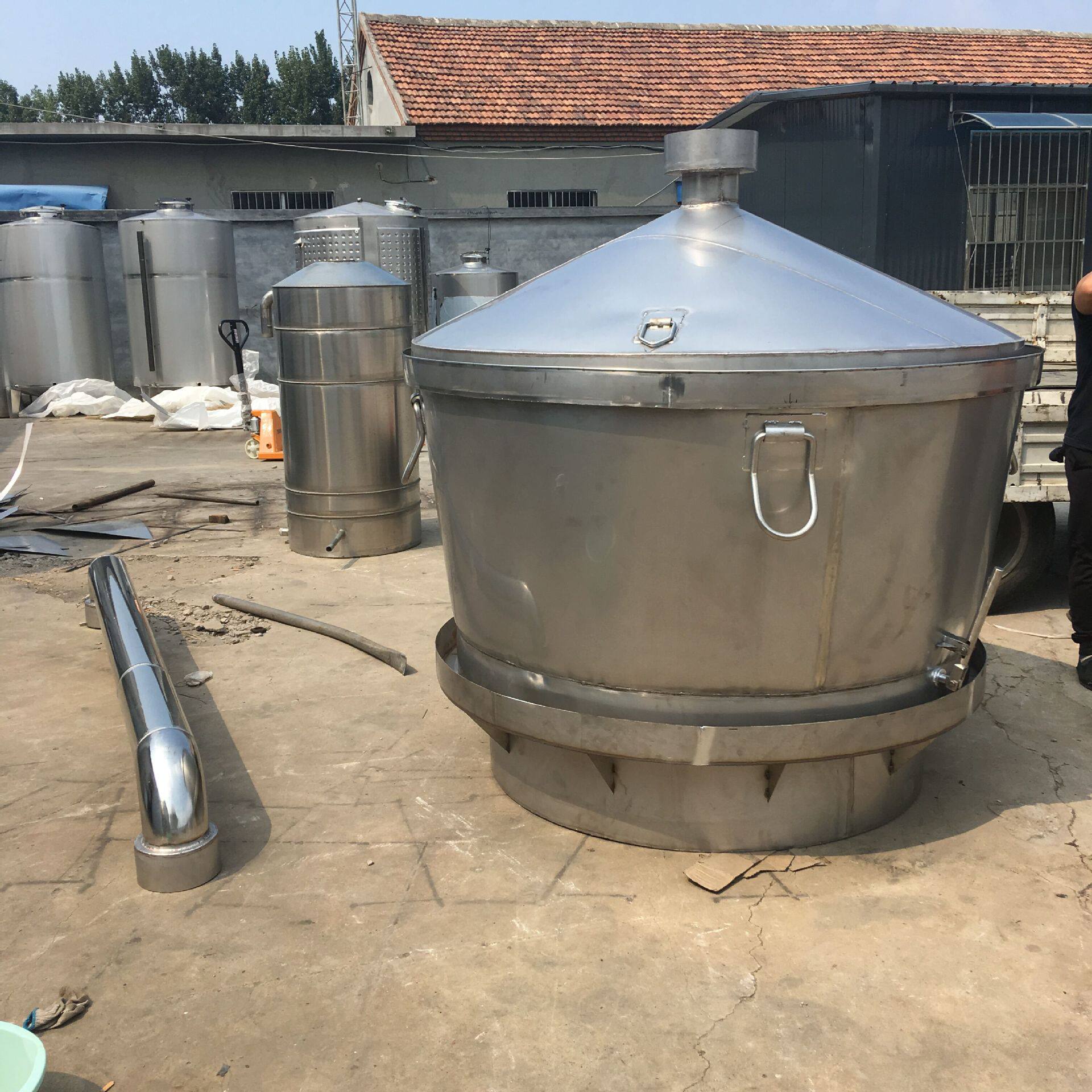 山东不锈钢甑锅304清香酒酿酒蒸锅不锈钢酿酒设备制作多种规格