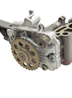 奔驰278SL500SL63GLE63GLE500GLS500CLS63CLS500机油泵