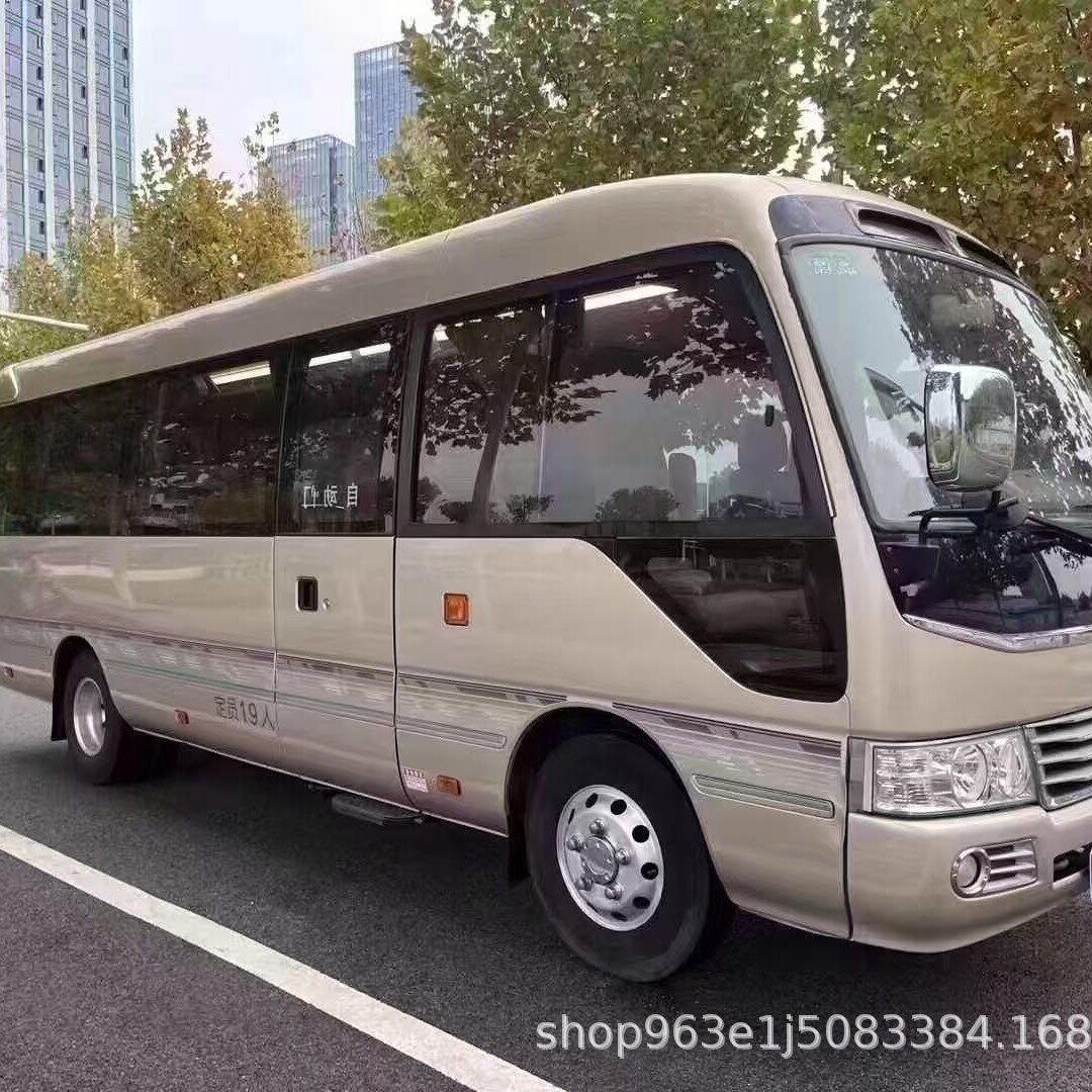 跨境出口精品豪华巴士4缸丰田考斯特19-23座8米欧三排放中巴客