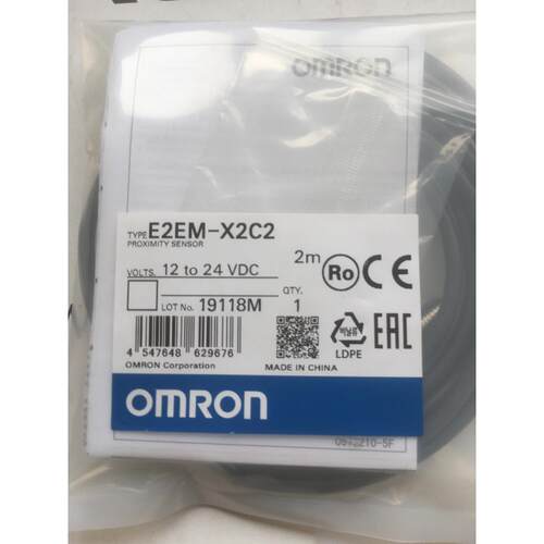 接近开关现货直销E2EM-X2C2