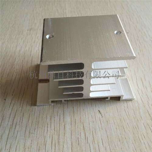 单个装固态散热器DM50W