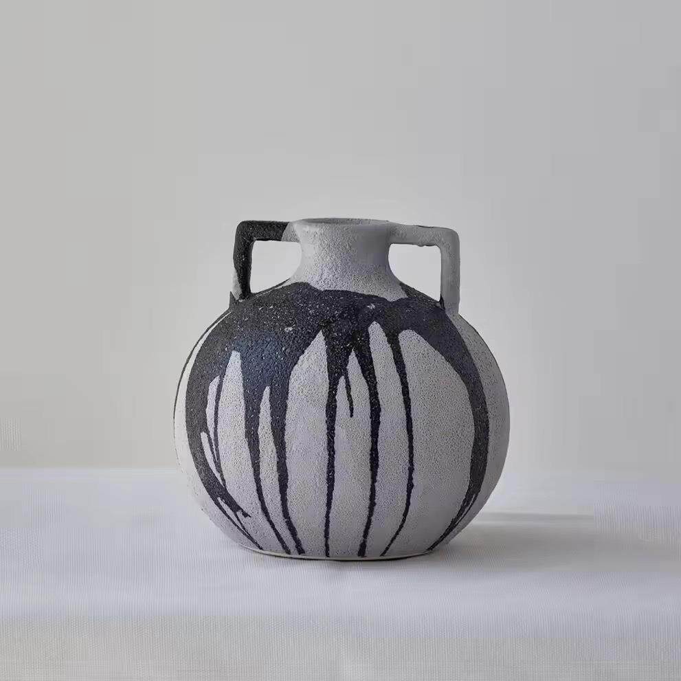 法式中古风黑咖双耳陶瓷花瓶客厅样板间软装手绘干花花器饰品摆件