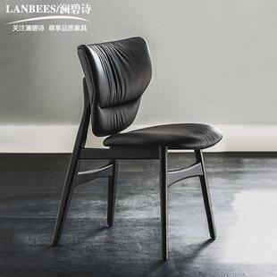 意式极简餐椅设计师创意高档家用实木靠背餐椅北欧轻奢软包椅子