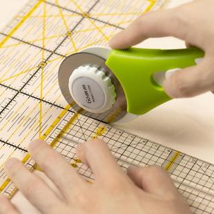 灵rd676212布刀滚刀轮刀裁刀服装裁纸剪裁布神器滚轮切科割刀拼布