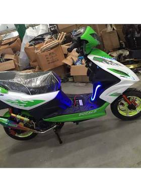 鬼火踏板摩托酷车女式燃油助力车跑车车轮燃油KH125T-6两摩车托车