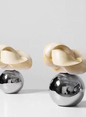 现代简板约手饰摆件样HGE间酒店书品房工电视柜玄关桌面方管扭转