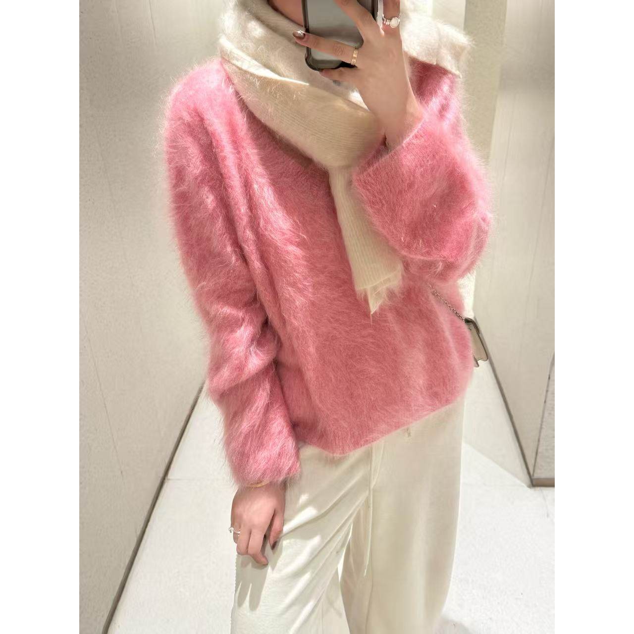 LANDNINI“V领水蜜桃”100%山羊绒粉色V领女秋冬季针织衫,女装/女士精品,毛针织衫,淘宝优惠券,粉丝福利购,淘宝优惠卷