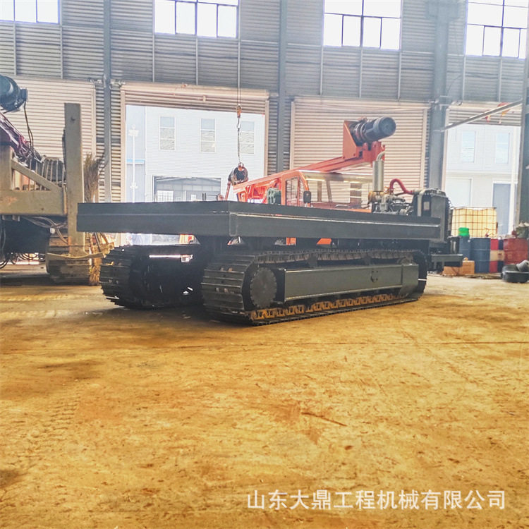 大鼎供应变轨距履带底盘总成