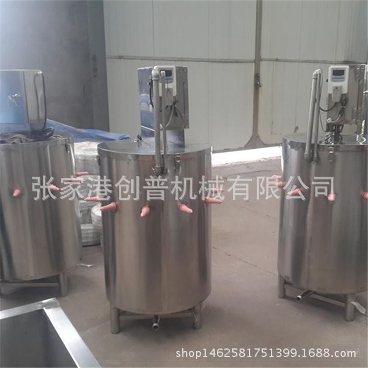 新式犊牛酸奶喂奶罐小牛喂奶机化吃自由采食牛犊奶罐厂家PUU直销