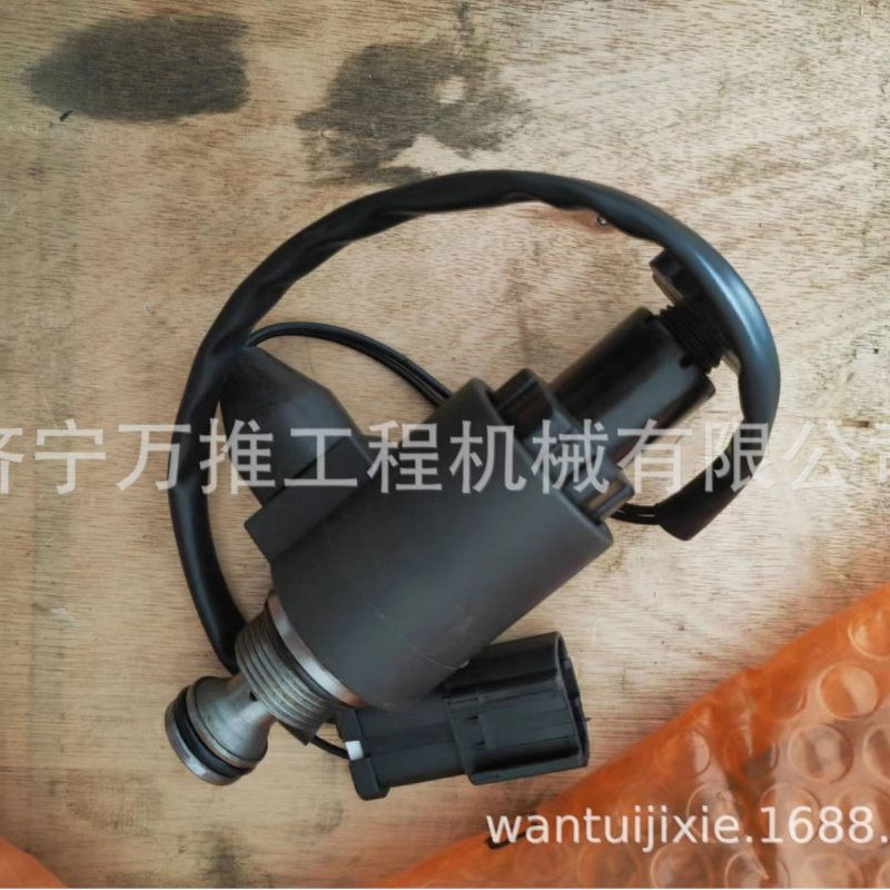 DH17 电磁阀 114G-75B-32010  114G-75B-32020