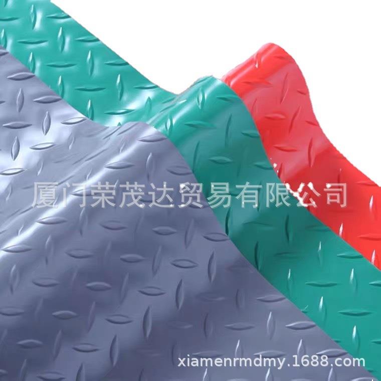福州牛筋地垫PVC厨房楼梯防滑垫人字铜钱纹地板革卫生间地垫