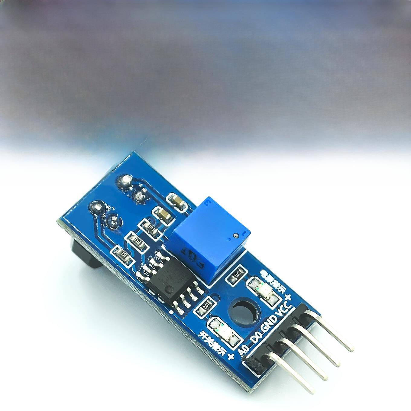 跟踪传感器跟踪模块Tcrt5000红外反射光电开关