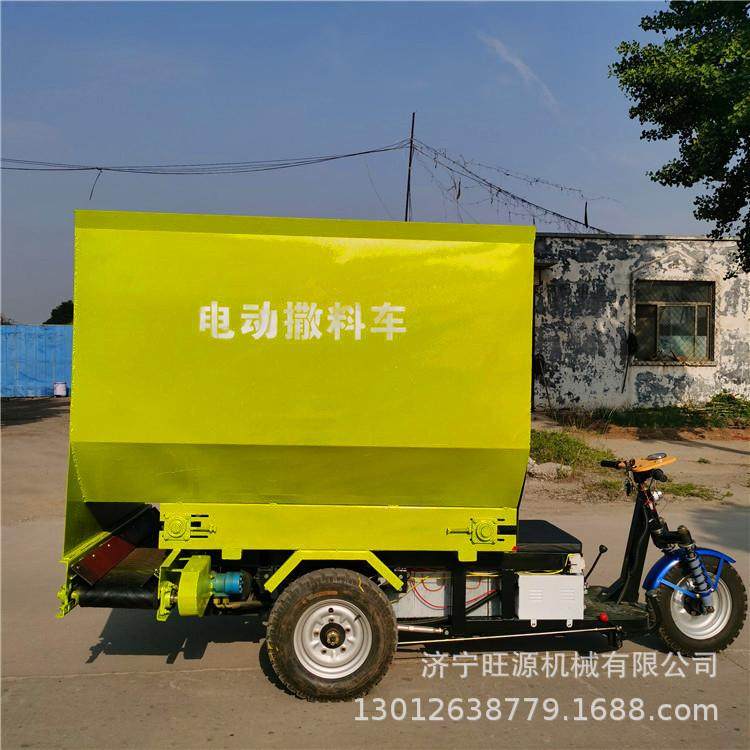 喂牛撒料车双侧柴油撒料车牛场猪场电动撒料车,纺织面料/辅料/配套,纺织机械配件,淘宝优惠券,粉丝福利购,淘宝优惠卷