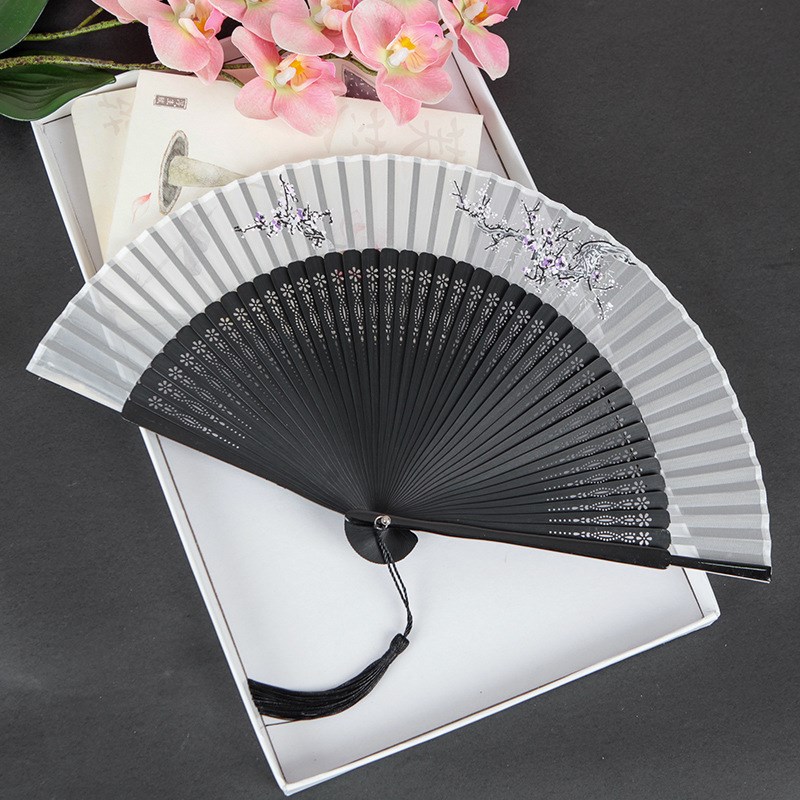 中国风礼品绫绢便携随身扇舞蹈扇表演扇夏水墨折扇子古风镂空男女