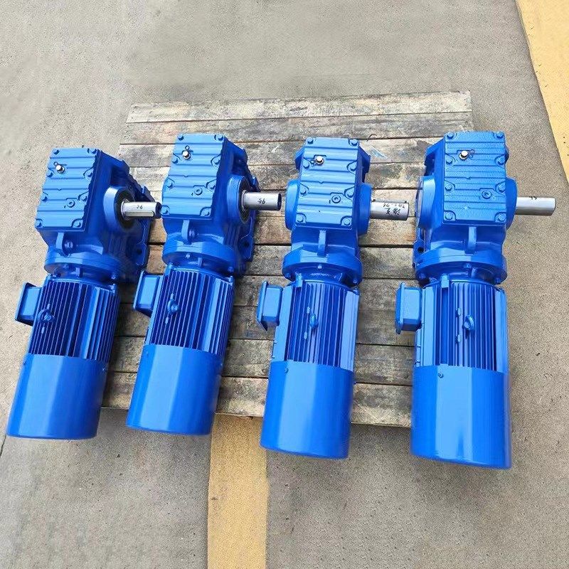 【】SF107法兰伸式斜齿蜗轮蜗杆减速机卧式软齿面变速器