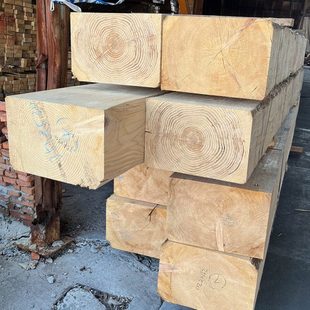 枕木垫木立柱方柱木方木料木条木板方木实木板材木梁木板建筑木条