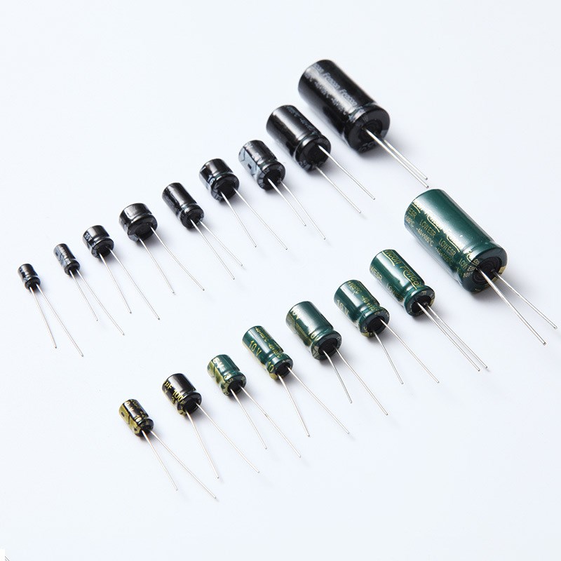 10V680UF 铝电解电容 体积8*12 680uf/10v 电解电容 高频低阻