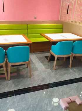 茶餐厅快餐店靠墙沙发 餐厅实木双人拼色桌椅 咖啡厅吧长方形桌椅