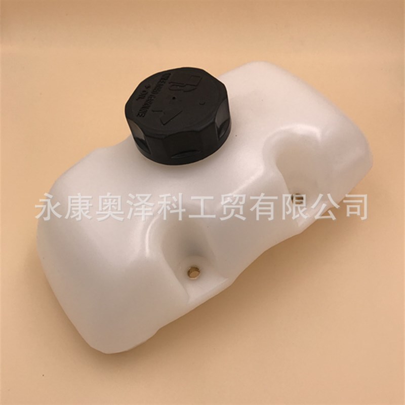 适用小松割草机割灌机G35L/G45L/BC4310/3410/G4LK/G3L上油壶油箱