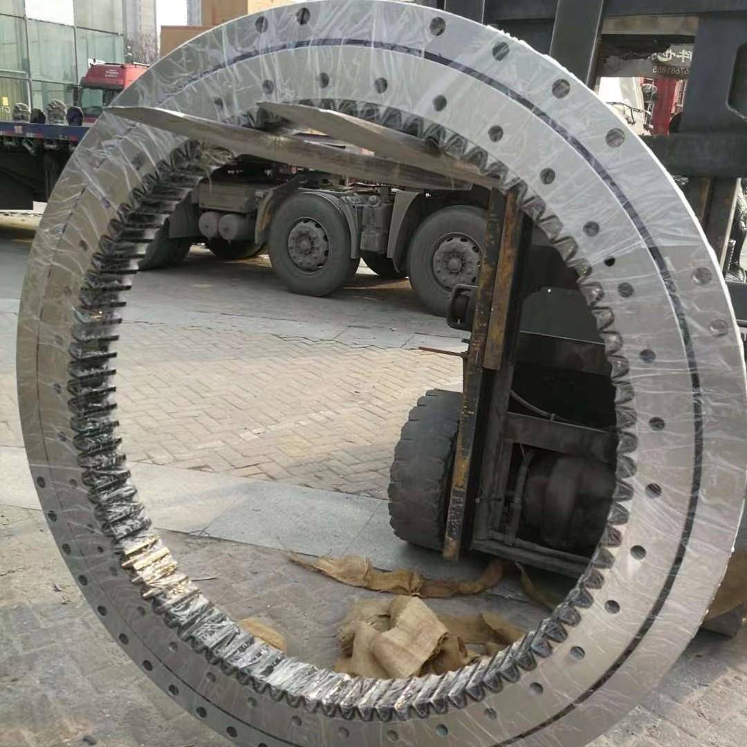 龙工LG61560163656FOI2455挖掘机回转2支承转盘内齿圈回转支撑