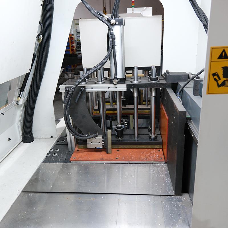 61铝0伺精服送料全自动切铝机铜铝LDY管下料机高度铝材切割型机切