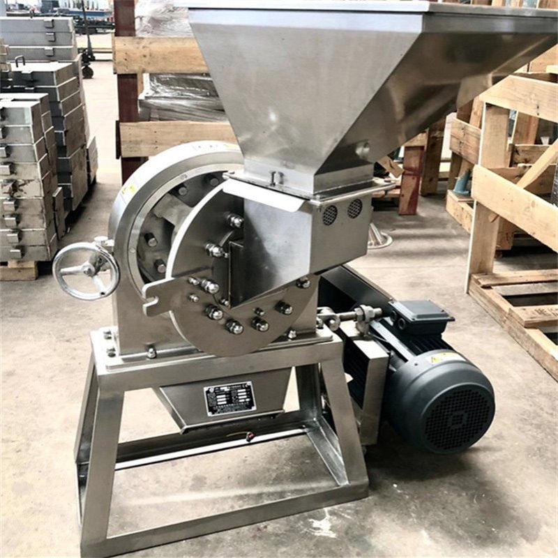 多哥9FC450型齿盘粉碎机 木薯干磨粉机 玉米大米碾米磨面机出口